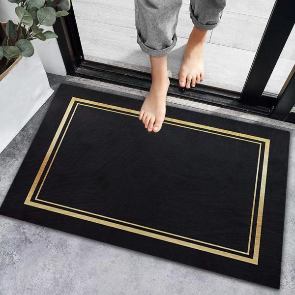 tapis salle de bain chic noir et or