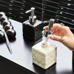 bouteille de shampoing rechargeable
