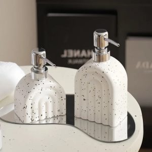 distributeur de savon en céramique