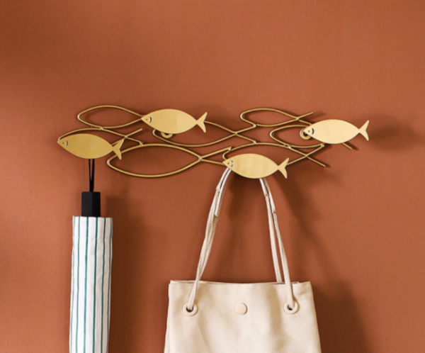 patère poisson dorée