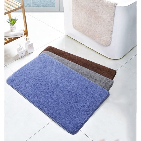 petit tapis de bain beige